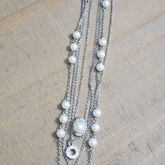 Ann Taylor Faux Pearl & Diamond Rhinestone Clusters 4 Strands Necklace Silver - Picture 9 of 10
